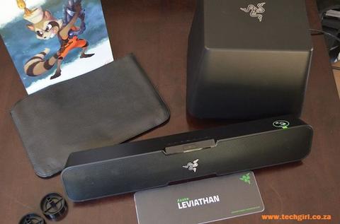 barra de sonido razer leviathan detalle