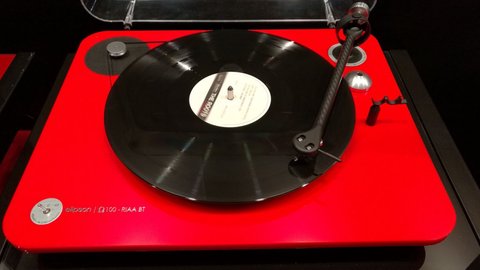 tocadiscos elipson omega 100 detalle