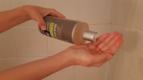 champu anticaspa urtekram detalle