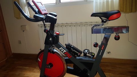 bicicleta estatica ftfiu besp 22 detalle
