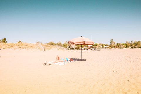 sombrillas de playa baratas