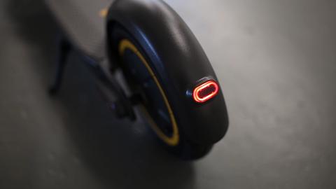 segway ninebot max luces