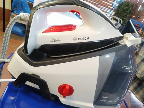 centro de planchado bosch tds6040 serie 6 easycomfort detalle