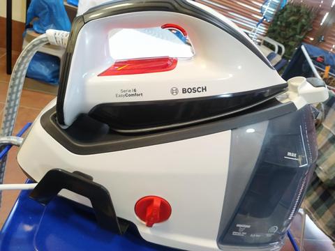 centro de planchado bosch tds6040 serie 6 easycomfort detalle