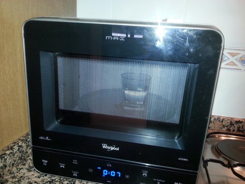 horno microondas whirlpool max 38 sl detalle