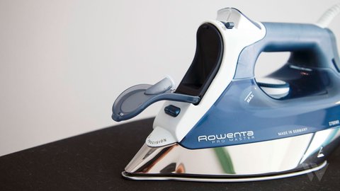 plancha rowenta pro master dw8112 d1 depósito