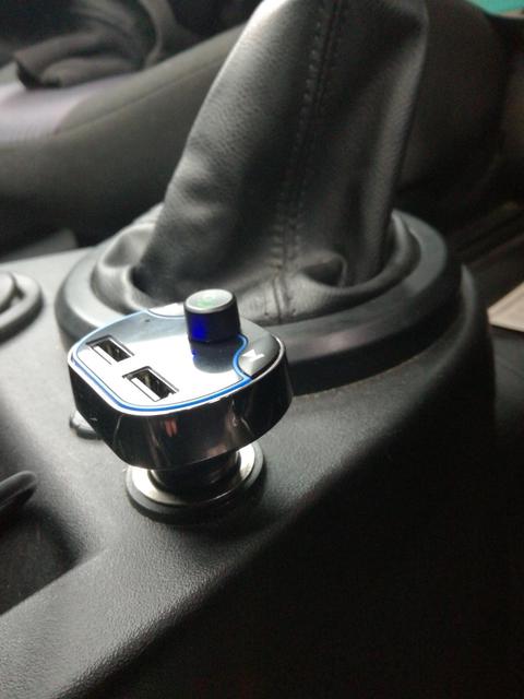 manos libres coche bovon t24 detalle