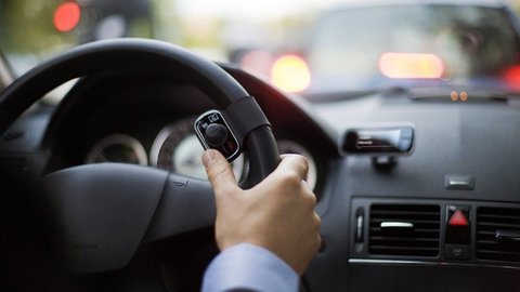 mejor manos libres coche