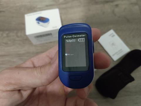 pulsioximetro de dedo agptek detalle