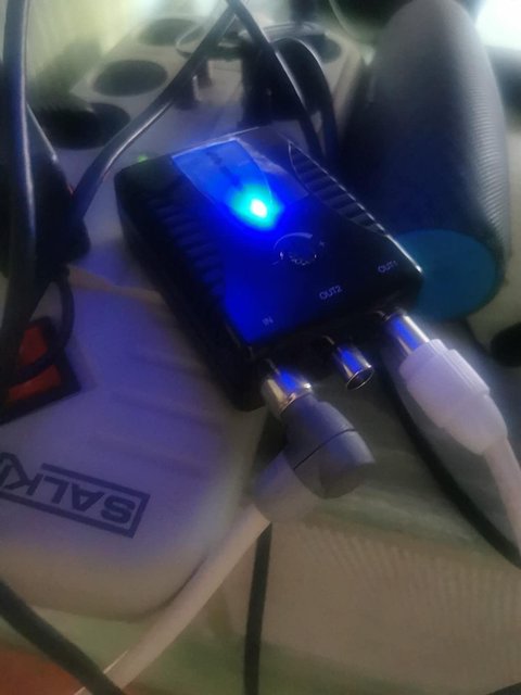 amplificador de antena meliconi 880100 amp 20 detalle