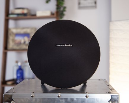 harman kardon onyx studio 4