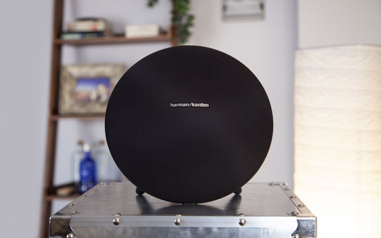 harman kardon onyx studio 4