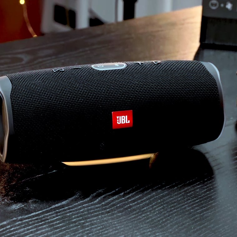 jbl charge 4