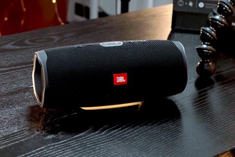 jbl charge 4