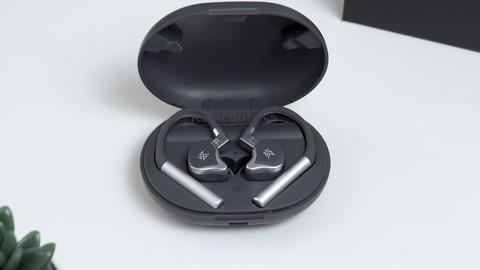 kz e10