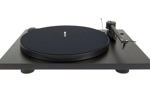 pro ject essential ii