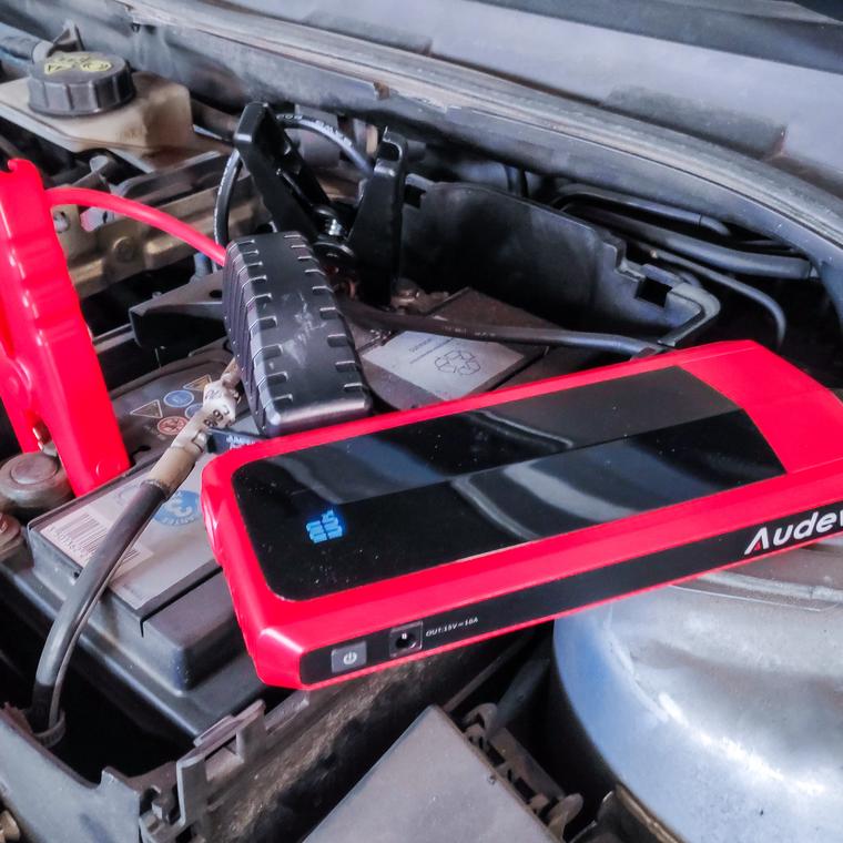 audew arrancador coche 20000m ah 1500 a