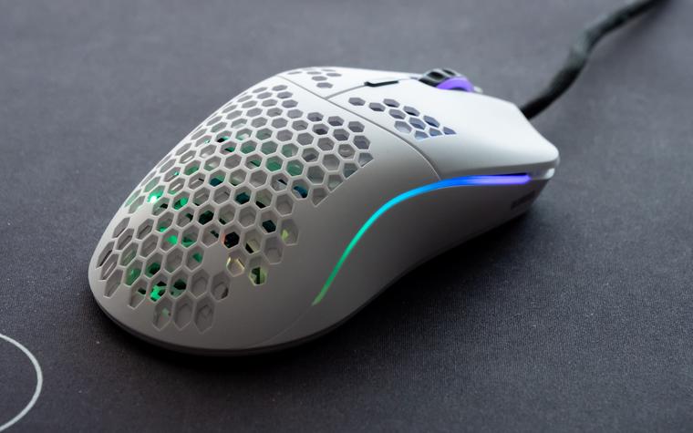 glorious model o