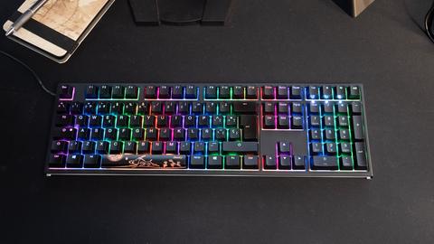 ducky one 2 rgb