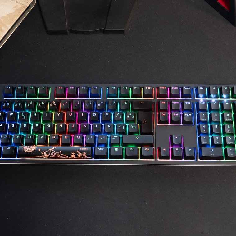 ducky one 2 rgb