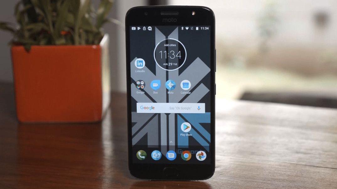 motorola moto g5s plus