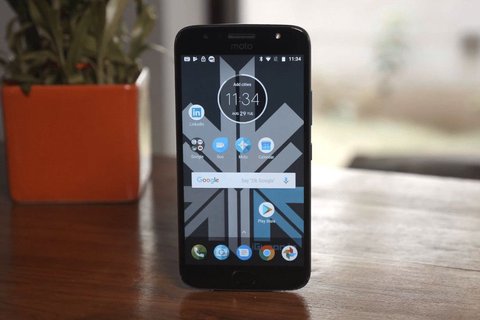 motorola moto g5s plus