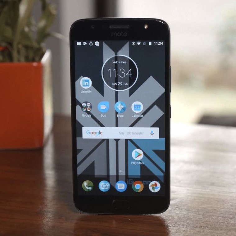 motorola moto g5s plus