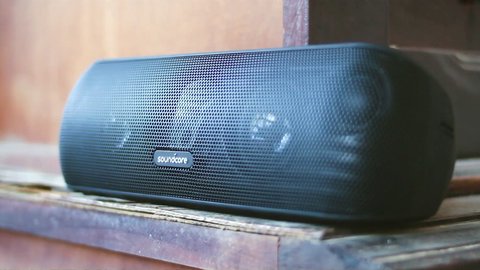 soundcore motion+ potencia y bajos impresionantes con una relación calidad precio insuperable