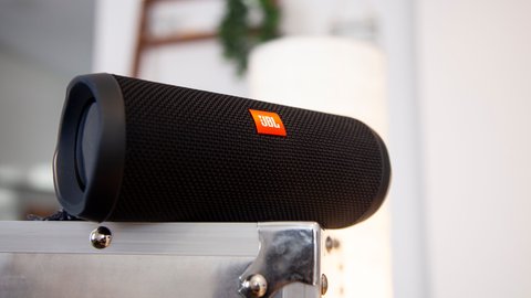 jbl flip 4