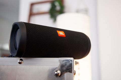 jbl flip 4