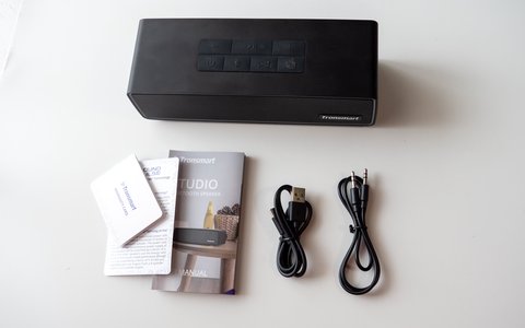 tronsmart studio accesorios