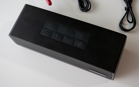 tronsmart studio botones