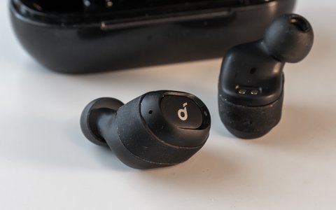 anker soundcore liberty neo detalle