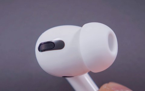 apple airpods pro microfono