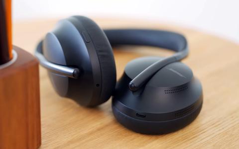 bose 700 ergonomia