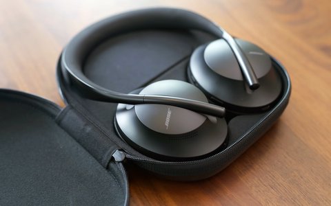 bose 700 forma