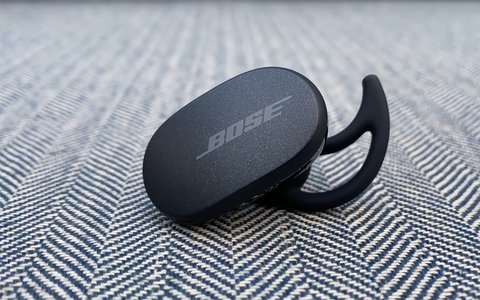 bose quietcomfort earbuds detalle