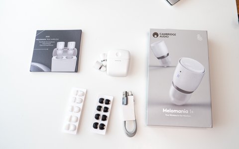 cambridge audio melomania 1 plus accesorios