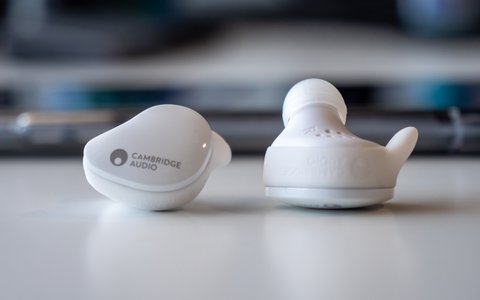 cambridge audio melomania touch auriculares