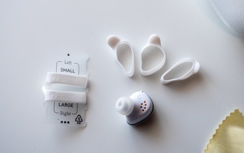 cambridge audio melomania touch earwings