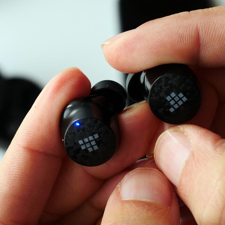 como emparejar tronsmart spunky pro
