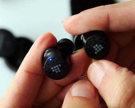 como emparejar tronsmart spunky pro