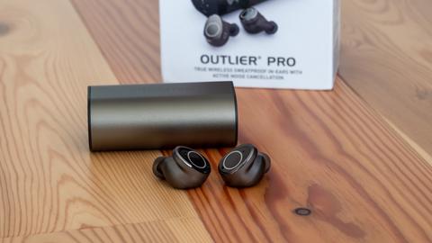 análisis de los auriculares t w s creative outlier pro con una autonomía brutal