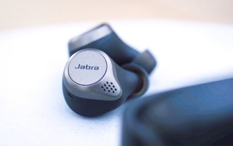 jabra elite 75t detalle