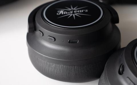 kiwi ears aventus botones copa derecha