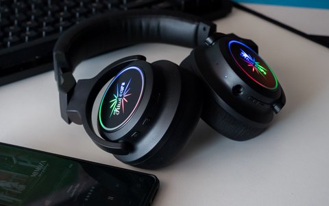 kiwi ears aventus rgb