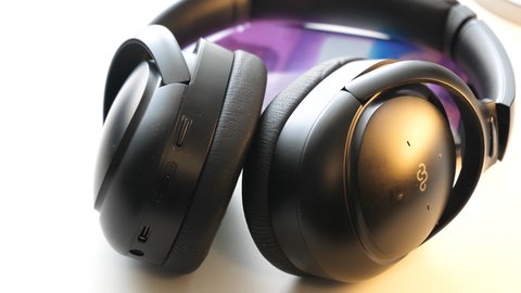 mu6 space 2 auriculares