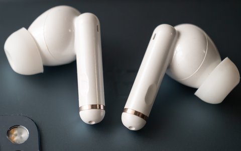 qcy ht03 botones