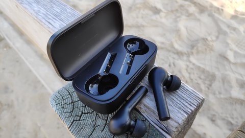 qcy t5