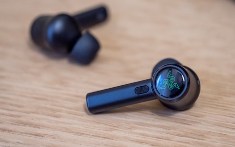 razer hammerhead true wireless pro boton